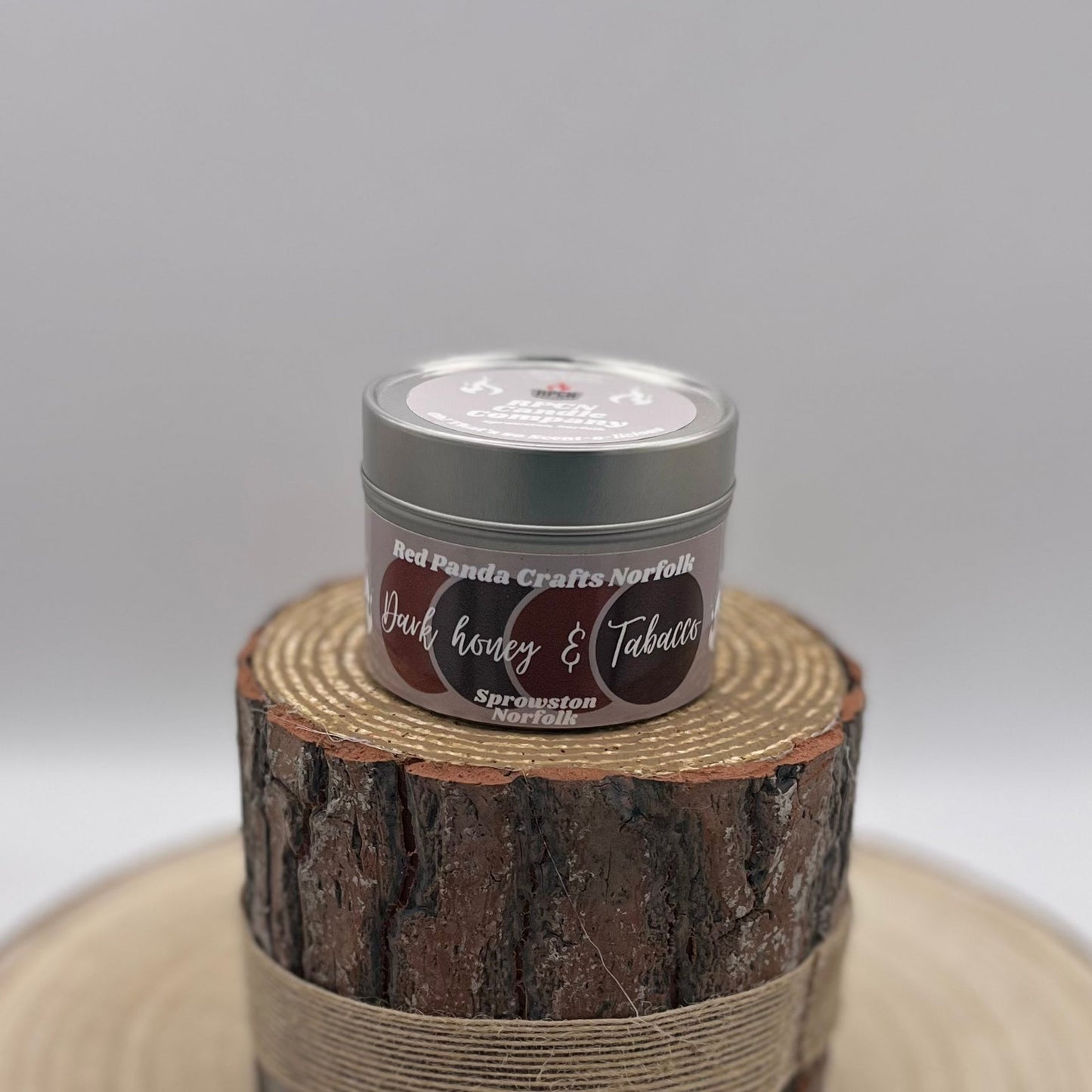 Dark Honey & Tabacco Hand-poured & luxury Soy Candle Tin