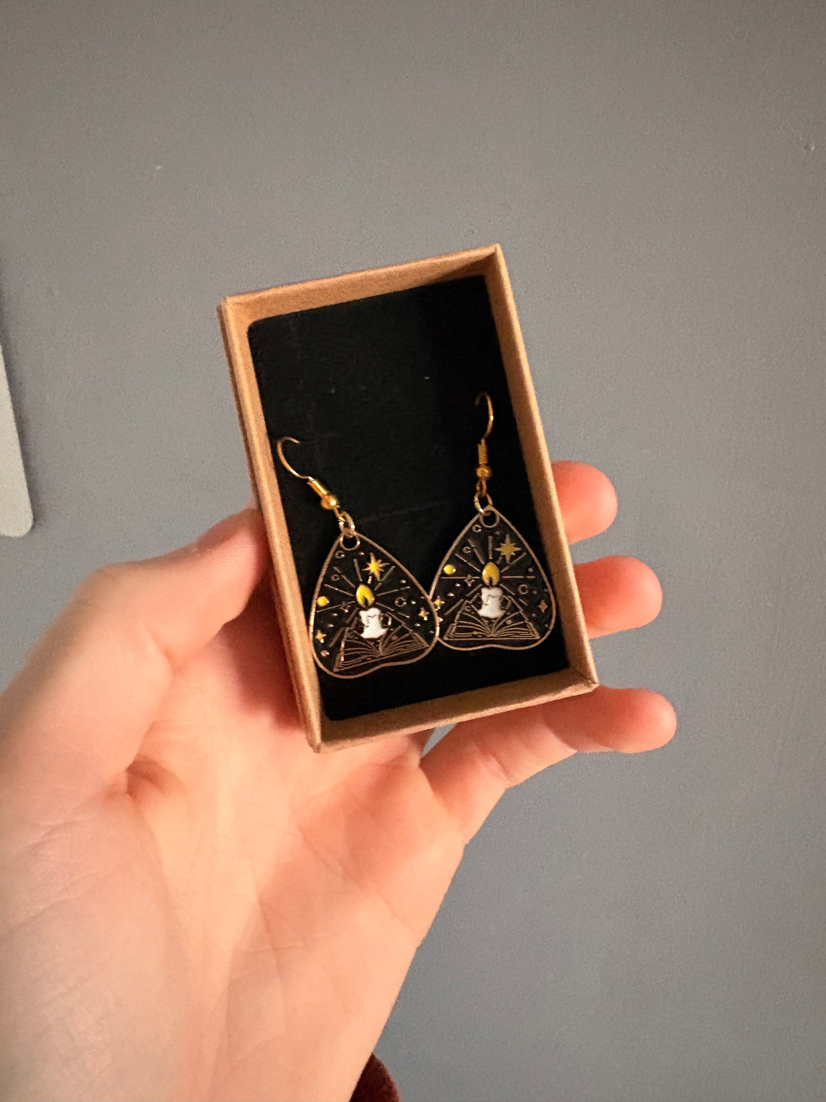 Candle Tarot Necklace, Earring or Keyring