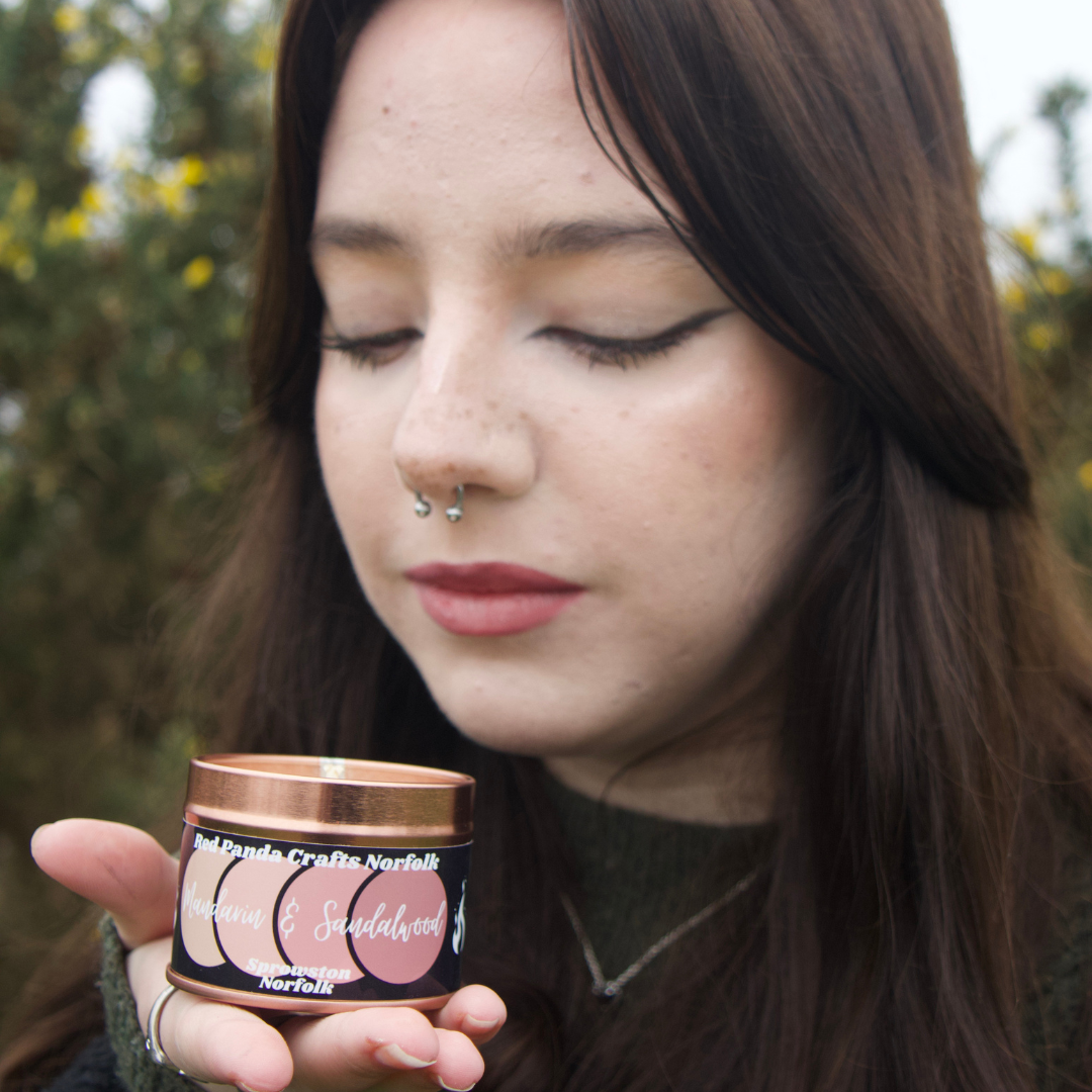 Mandarin & Sandalwood Hand-poured & luxury Soy Candle Tin