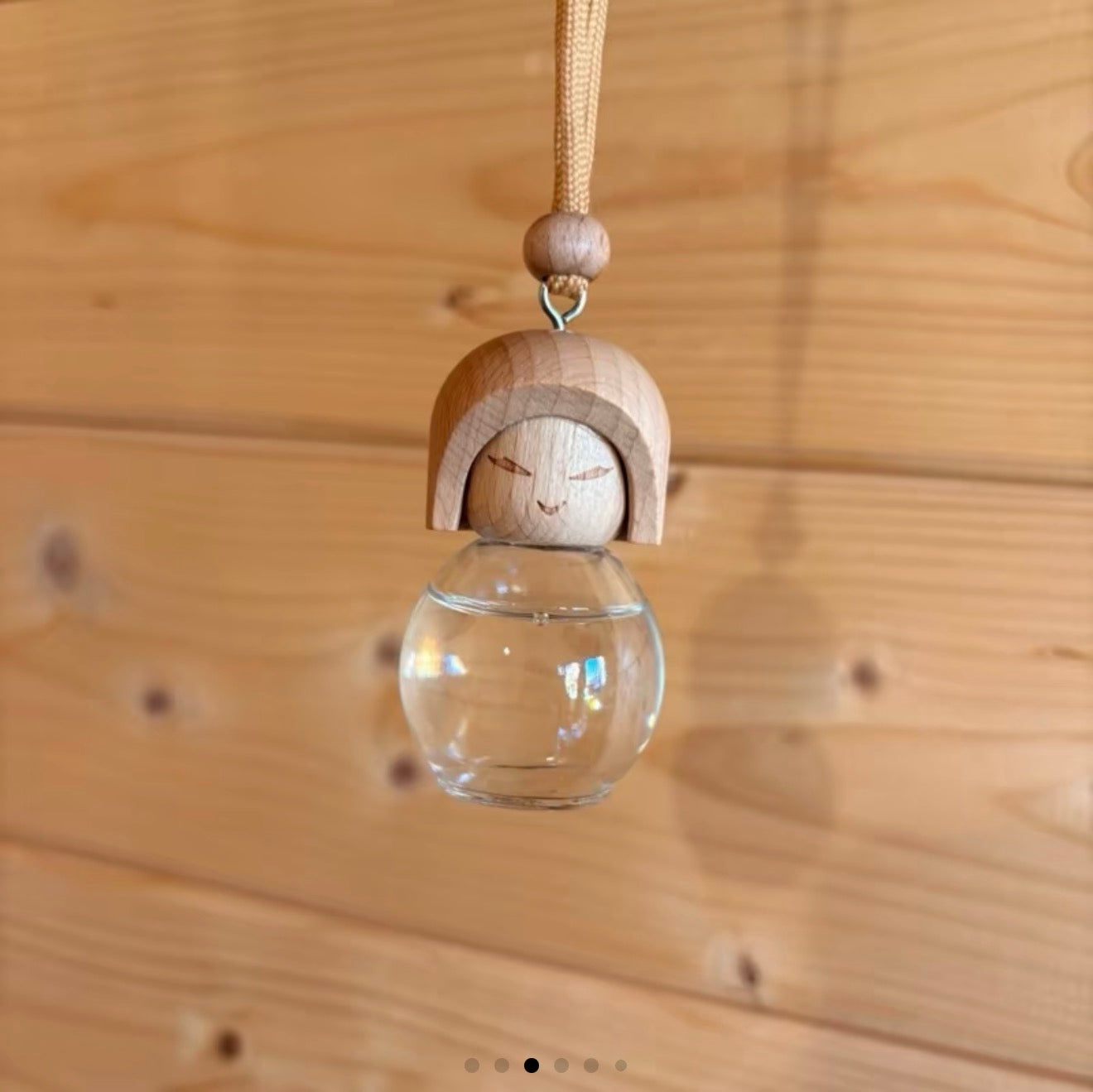 10ML Women Style Hanging Desk Diffuser  - In 9 Different Scents!