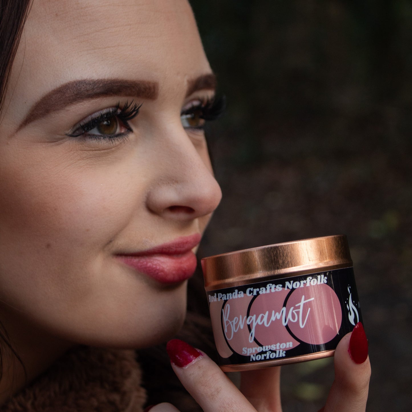 Bergamot Hand-poured & luxury Soy Candle Tin