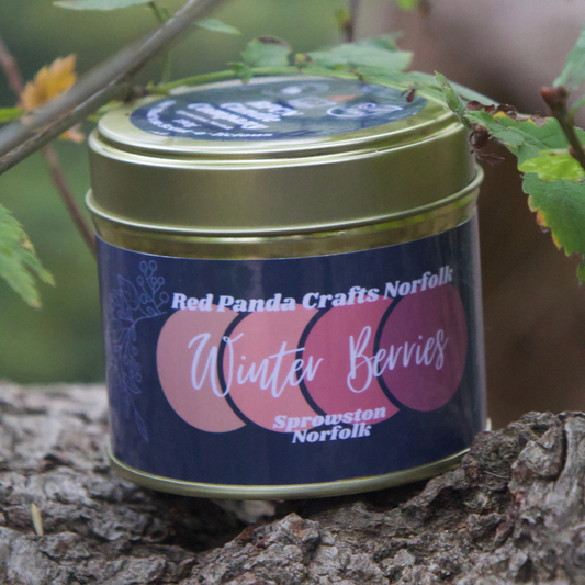 Winter Berries - Big Gold Candle Tin - Christmas Special Edition